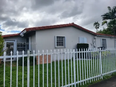 5200 SW 89th Place Miami FL 33165