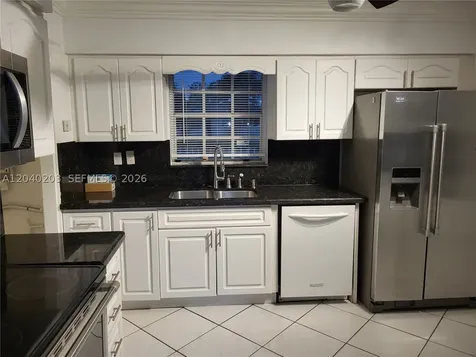 5200 SW 89th Place Miami FL 33165