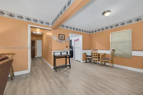 7190 NW 21st Avenue Miami FL 33147