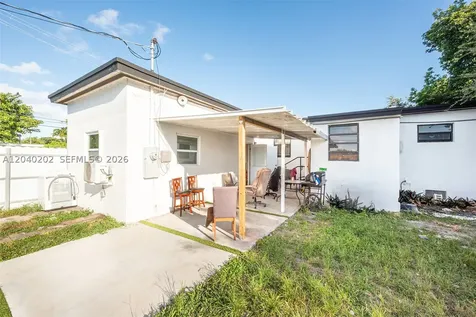 7190 NW 21st Avenue Miami FL 33147