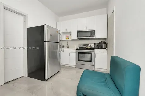 7190 NW 21st Avenue Miami FL 33147