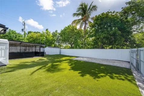 20001 NW 14th Avenue Miami Gardens FL 33169