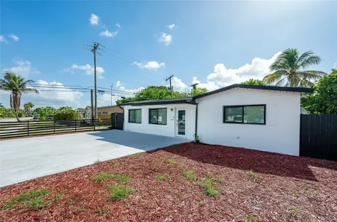 20001 NW 14th Avenue Miami Gardens FL 33169