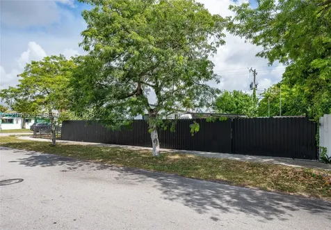 20001 NW 14th Avenue Miami Gardens FL 33169