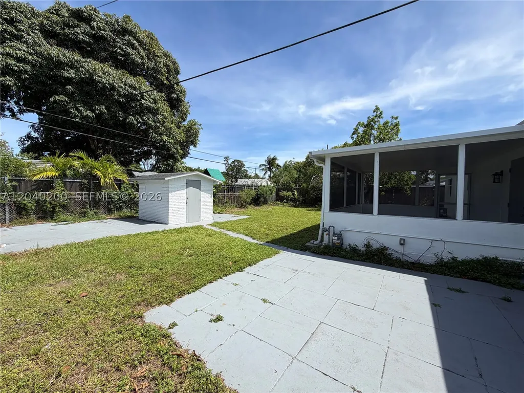 1740 SW 47th Avenue Fort Lauderdale FL 33317