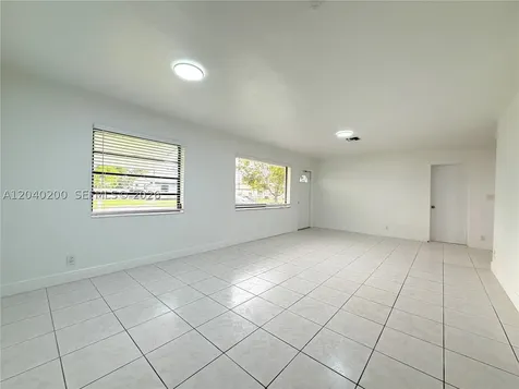 1740 SW 47th Avenue Fort Lauderdale FL 33317