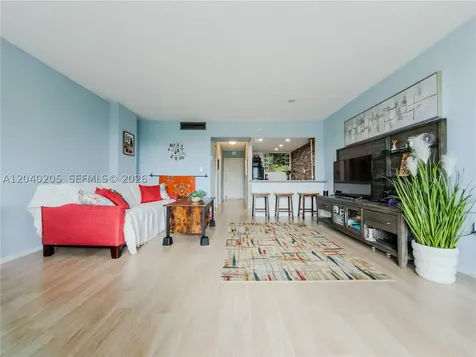 12500 NE 15th Avenue North Miami FL 33161