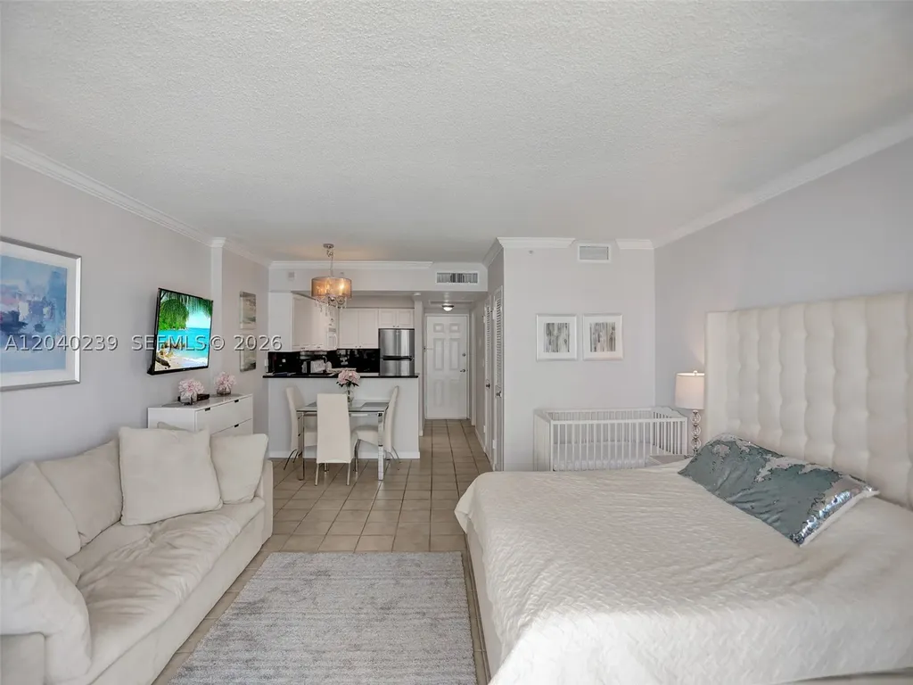 2501 S Ocean Drive Hollywood FL 33019