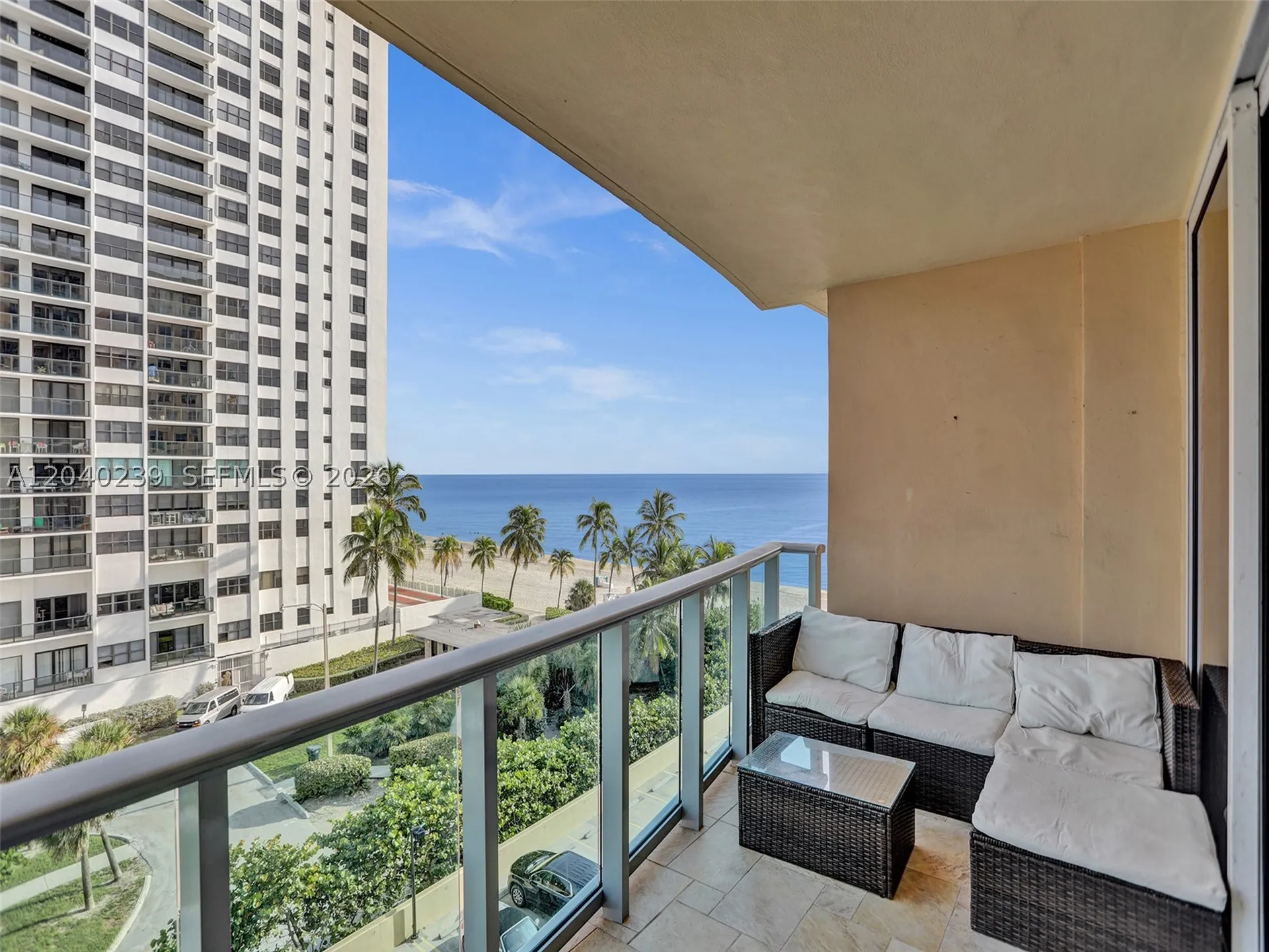 2501 S Ocean Drive Hollywood FL 33019