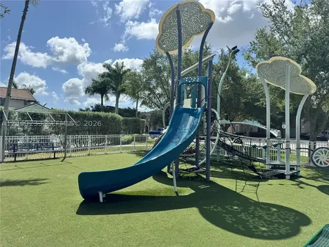 1019 SE 24th Terrace Homestead FL 33035