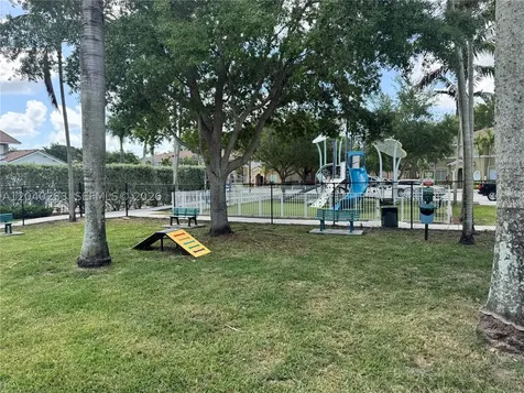 1019 SE 24th Terrace Homestead FL 33035