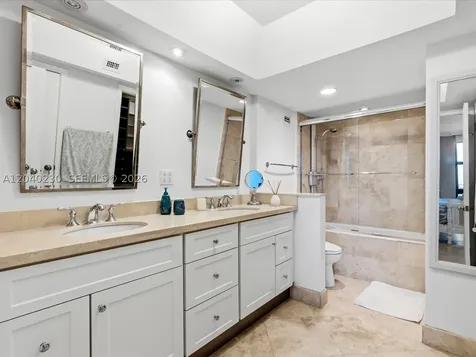1121 Crandon Boulevard Key Biscayne FL 33149