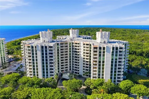 1121 Crandon Boulevard Key Biscayne FL 33149