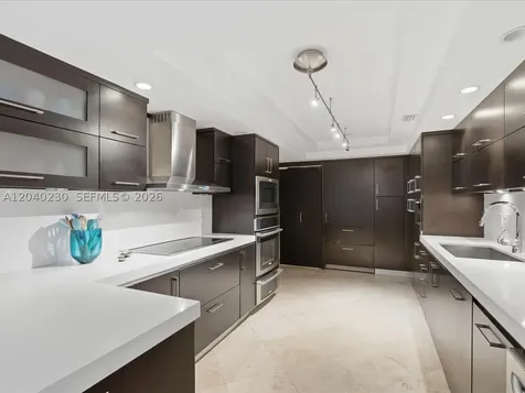 1121 Crandon Boulevard Key Biscayne FL 33149
