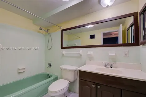 1450 NE 170th Street North Miami Beach FL 33162