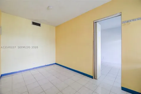 1450 NE 170th Street North Miami Beach FL 33162