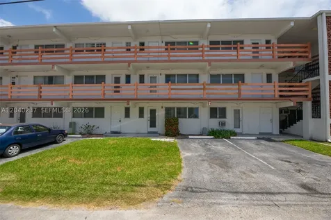 1450 NE 170th Street North Miami Beach FL 33162