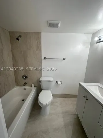 2740 W 61st Street Hialeah FL 33016