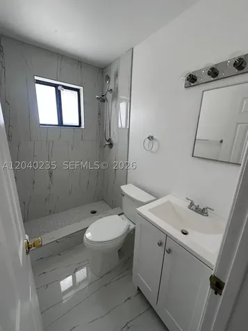 2740 W 61st Street Hialeah FL 33016