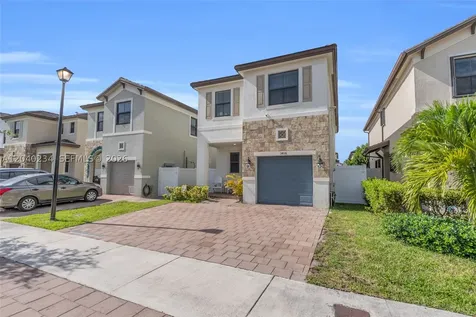 3416 W 109th Place Hialeah FL 33018