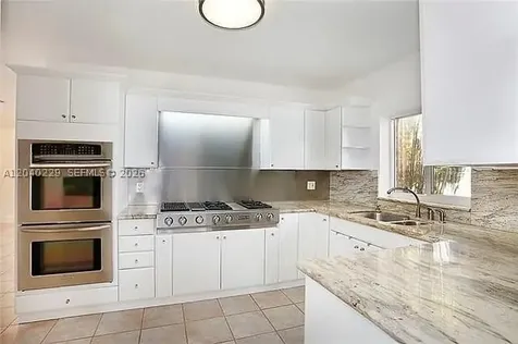 7415 SW 56 Avenue Miami FL 33143
