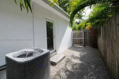 7415 SW 56 Avenue Miami FL 33143