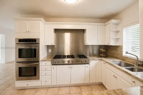 7415 SW 56 Avenue Miami FL 33143
