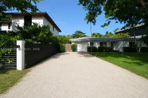 7415 SW 56 Avenue Miami FL 33143