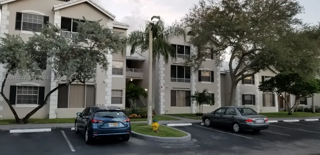 2811 N Oakland Forest Drive Oakland Park FL 33309