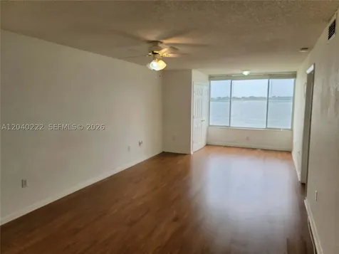 2811 N Oakland Forest Drive Oakland Park FL 33309