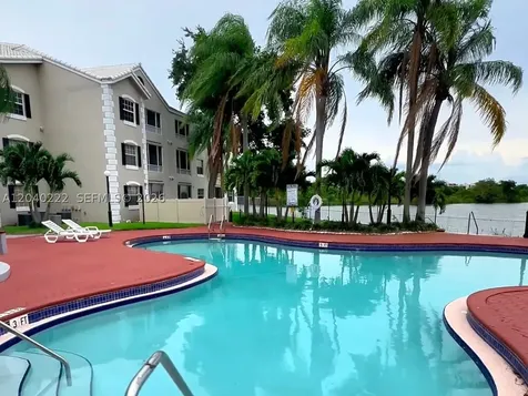 2811 N Oakland Forest Drive Oakland Park FL 33309
