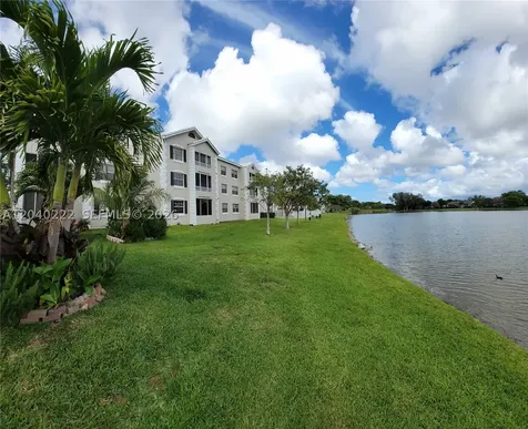 2811 N Oakland Forest Drive Oakland Park FL 33309