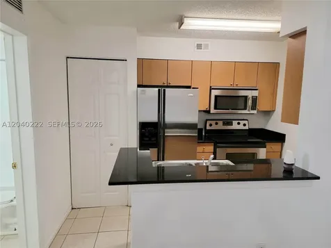 2811 N Oakland Forest Drive Oakland Park FL 33309