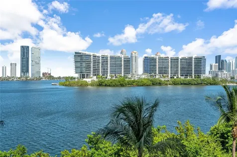 3300 NE 188th Street Aventura FL 33180