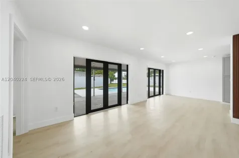 7200 W 12th Avenue Hialeah FL 33014