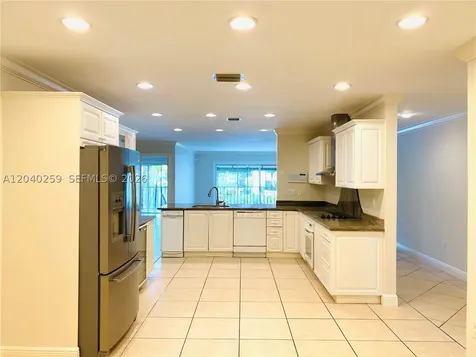 15187 W Loch Isle Drive W Miami Lakes FL 33014