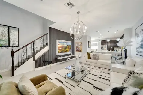 11355 SW 14th Street Pembroke Pines FL 33025