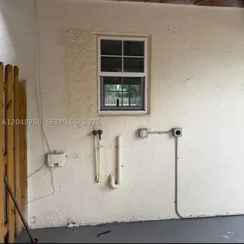 1450 NE 151st Street Miami FL 33162