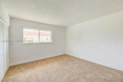 1450 NE 151st Street Miami FL 33162