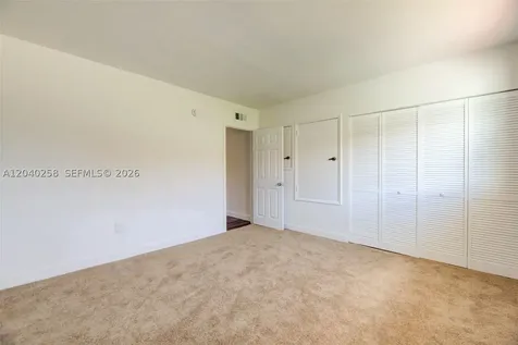1450 NE 151st Street Miami FL 33162