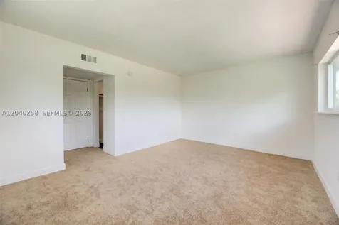 1450 NE 151st Street Miami FL 33162