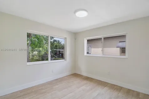 839 NW 116th Street Miami FL 33168