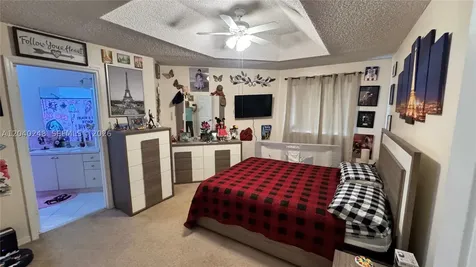 2324 SE 23rd Road Homestead FL 33035