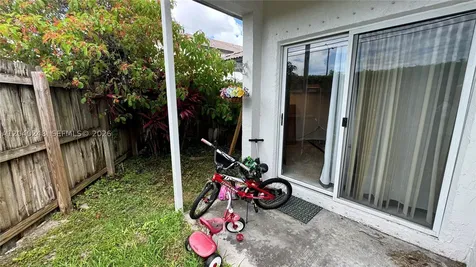 2324 SE 23rd Road Homestead FL 33035