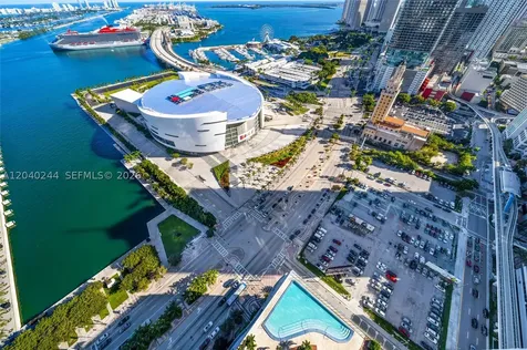 888 Biscayne Boulevard Miami FL 33132