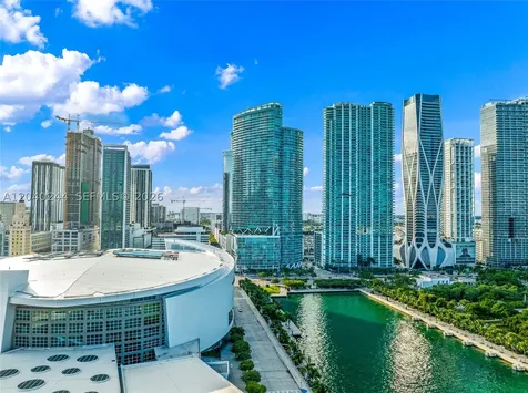 888 Biscayne Boulevard Miami FL 33132