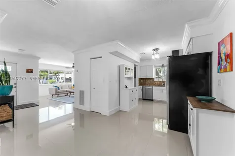 2131 SW 17th Street Miami FL 33145