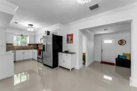 2131 SW 17th Street Miami FL 33145