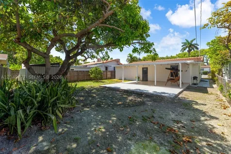 2131 SW 17th Street Miami FL 33145