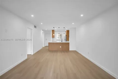 8101 Camino Real Miami FL 33143